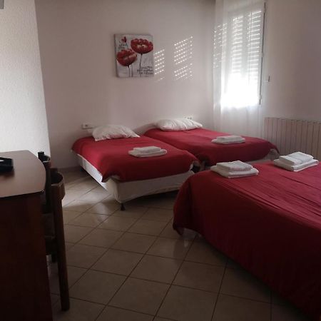 Hotel Castel D'Olmes Tabre Экстерьер фото