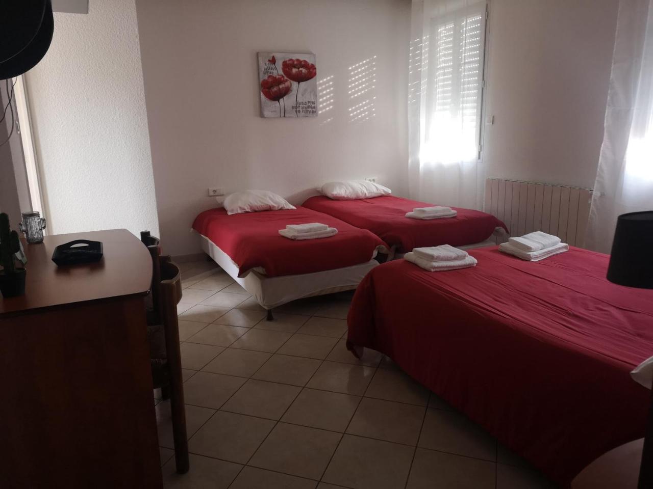 Hotel Castel D'Olmes Tabre Экстерьер фото