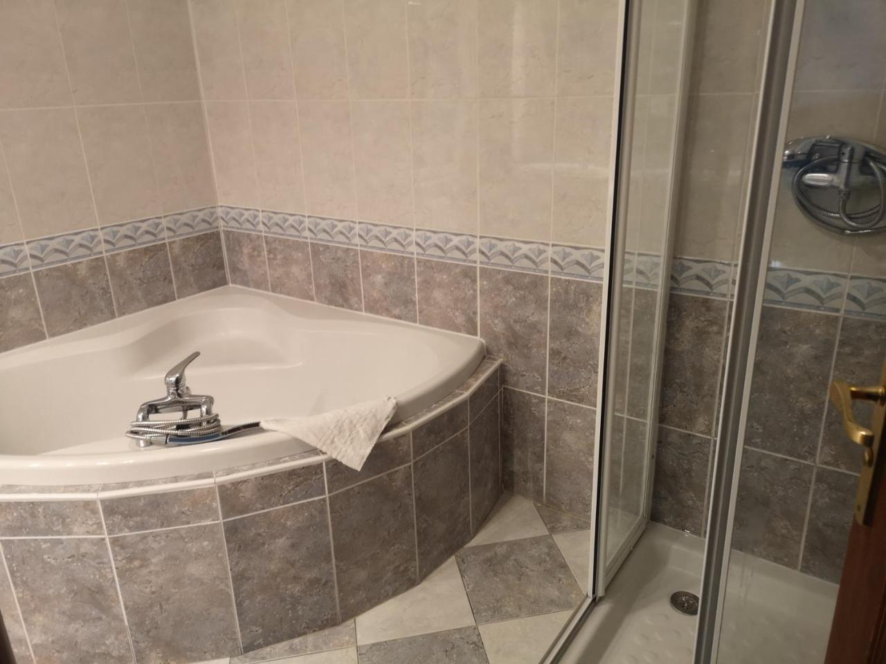 Hotel Castel D'Olmes Tabre Экстерьер фото